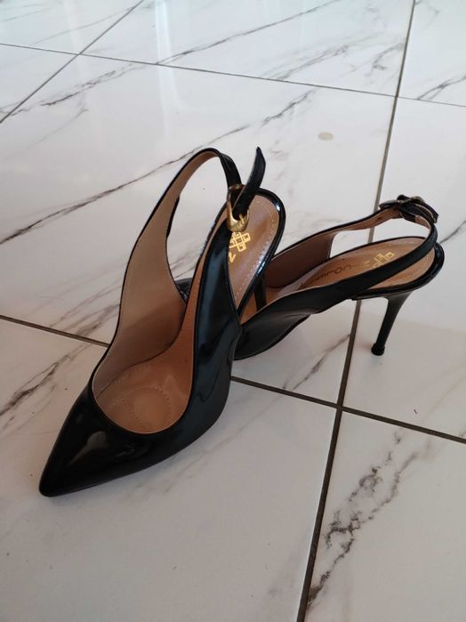 Pantofi de dama eleganti