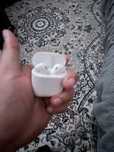 Продам наушники air pods 2