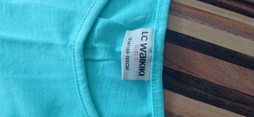 Голем лот състоящ се от 2 бр. туники и 2 бр. клинчета.