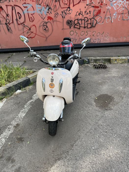 Scuter 2014 retro 50cc 4timpi