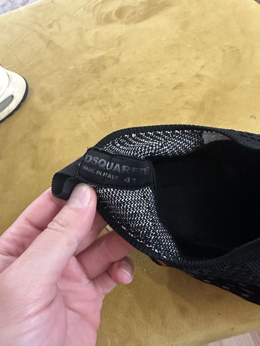 Vand adidasi dsquared