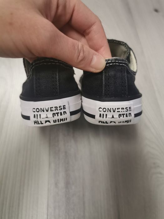 Tenisi Converse mărimea 28