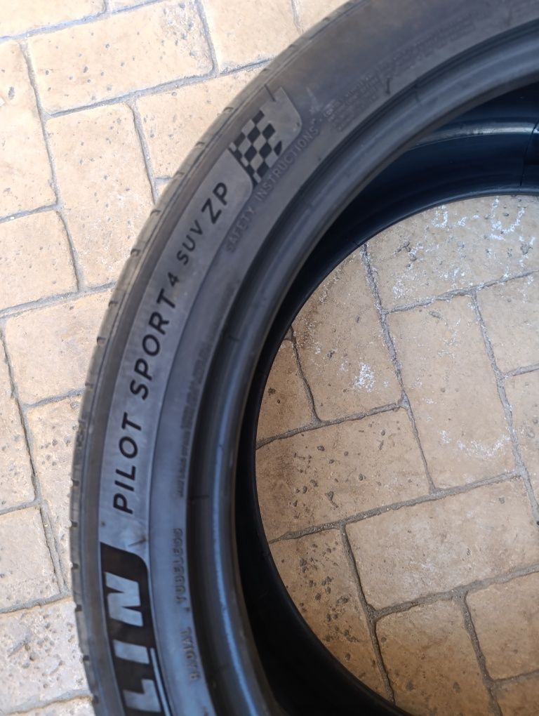 Летни гуми Michelin 275/40/22 Pilot sport 4 SUV ZP,Дот 2023