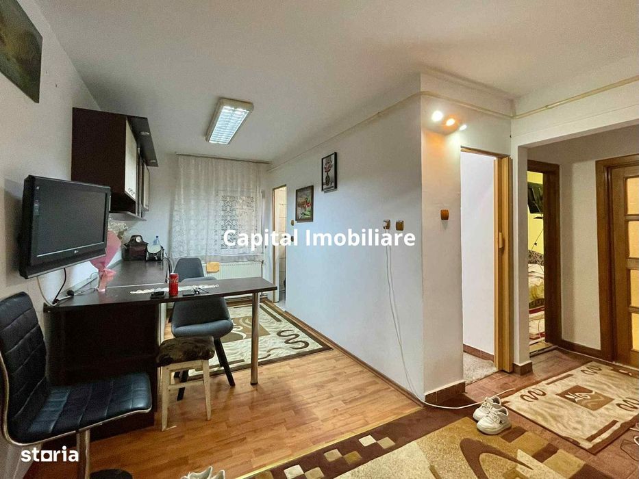 Apartament et.1 3 camere decomandat si 3 balcoane pe Timisorii