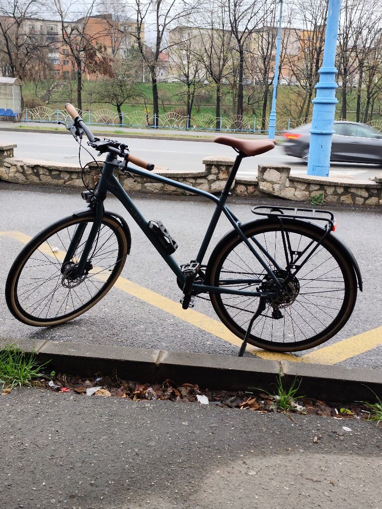 Vând bicicleta Elops 900