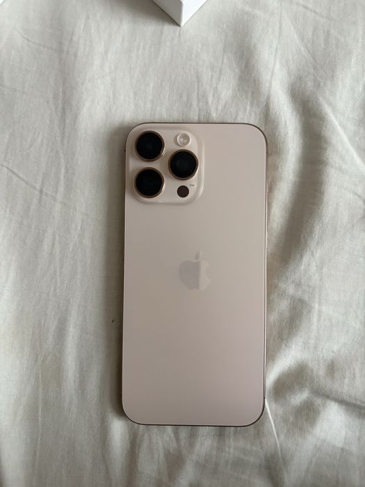 Продам iphone 16 pro max gold 256 gb