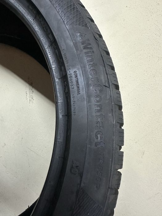 Зимни гуми 285/40/22 Continental
