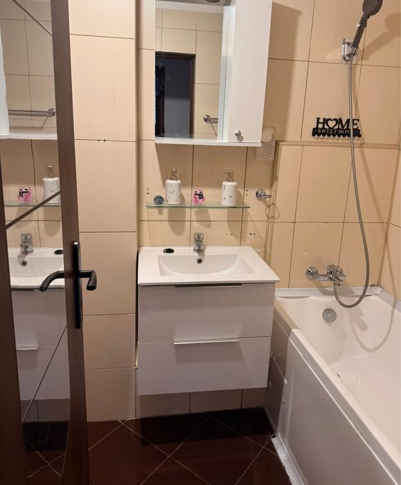 Apartament cu 2 camere de inchiriat