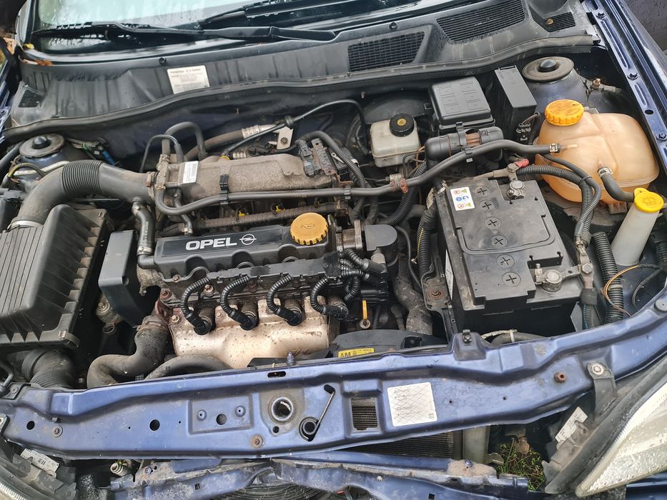 Vând Opel Astra g