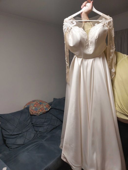 Vand rochie mireasa din tafta de matase+voal - Brand Christina Andrei