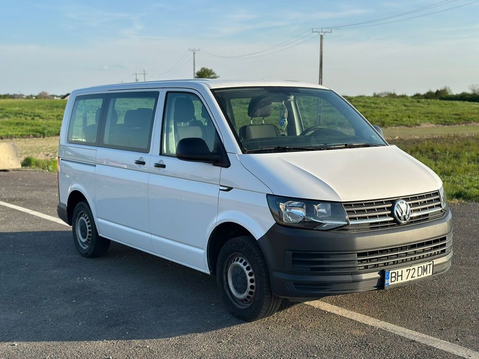 Volkswagen Transporter T6 9 locuri