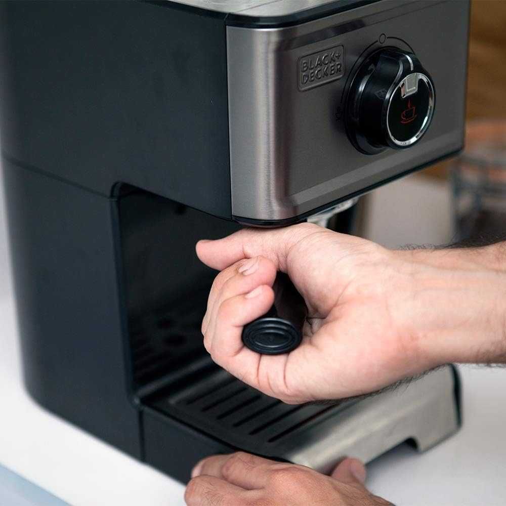 Еспресо машина Black & Decker BXCO1200E, 15 bar, 1200W