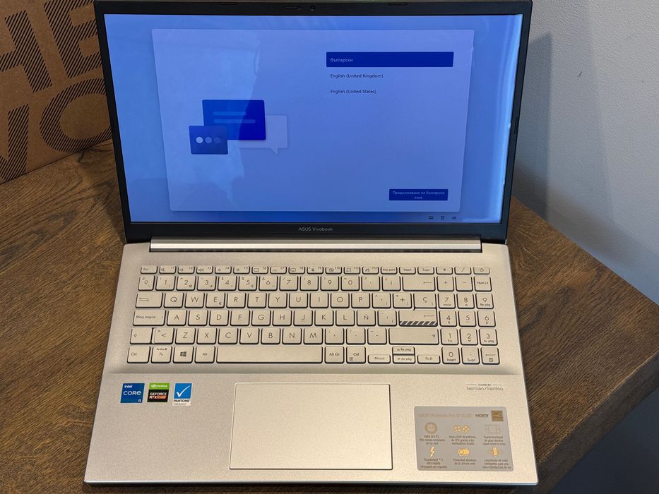 ASUS Vivobook Pro 15 OLED (K3500PC-OLED) – Чисто нов!