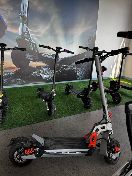 Элетросамокат MINI TANK dual motor 2400w, 60V, скорость до 75 км/ч,