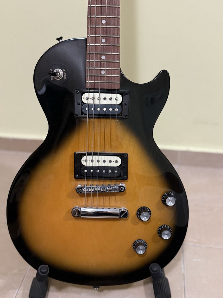 Електрическа китара Epiphone Les Paul Studio E1 VS + Marshall MG15GR