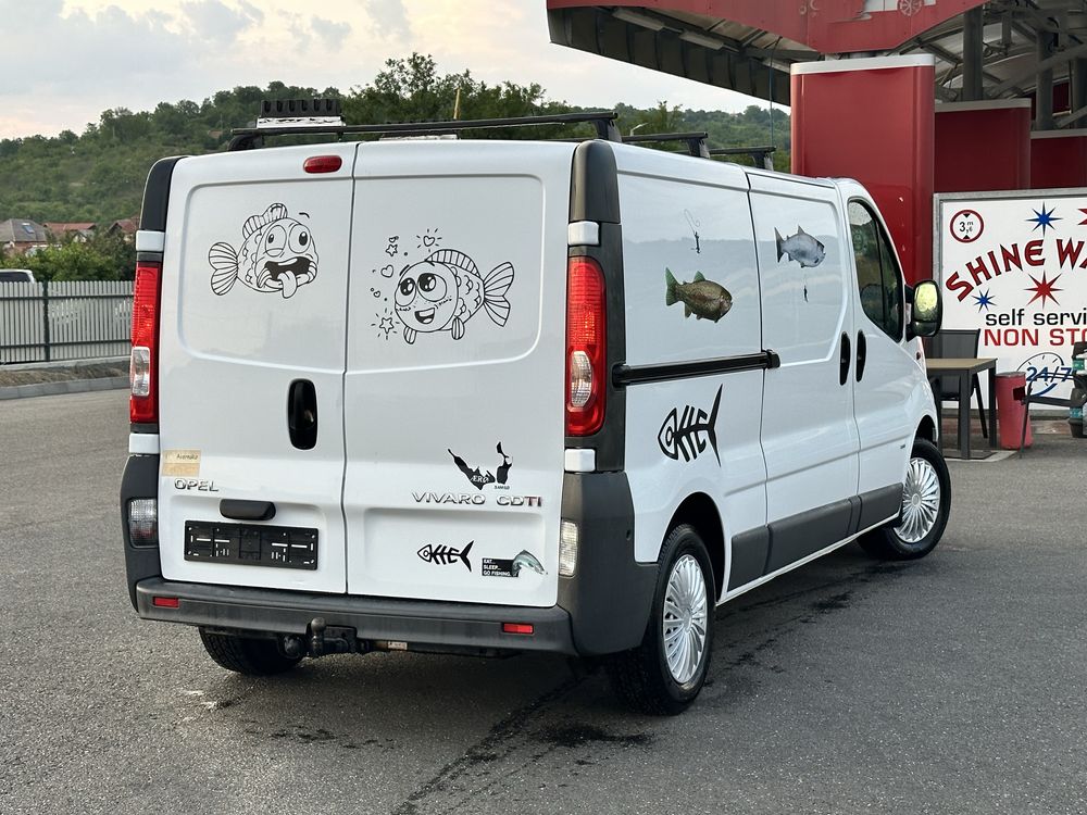 Opel Vivaro 2011 / 2.0 CDTI/ 114 CP / Lung / Euro5