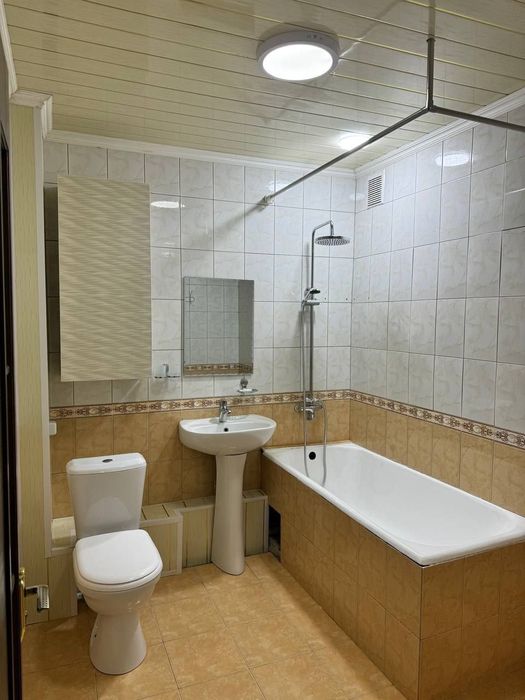 Продается квартира в центре Самарканда