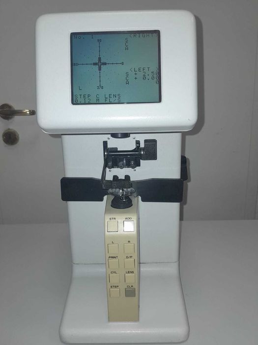 Lensmetru automat TOMEY TL 1000