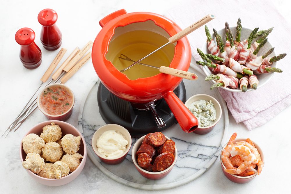 NOU fondue le creuset fonta emailata oala ceaun vas nefolosit complet