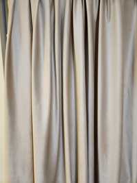 Новые шторы велюровые бежевого цвета