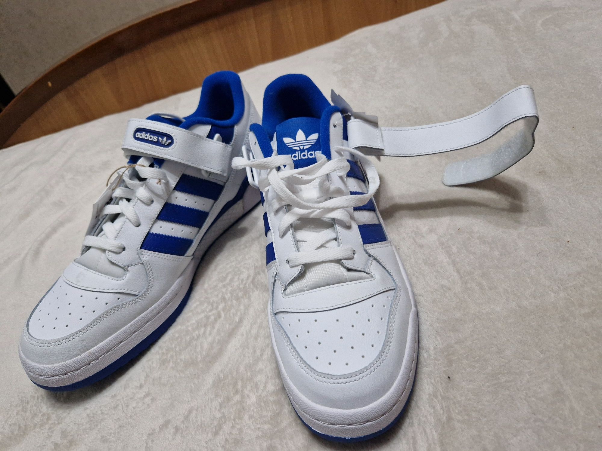 Adidas маратонки