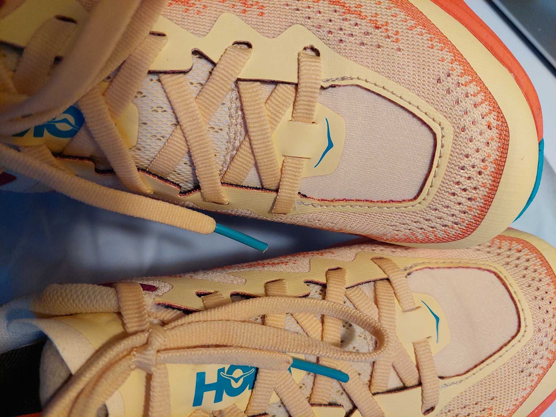 НАМАЛЕНИЕ Маратонки за бягане HOKA Speedgoat 5, номер 40