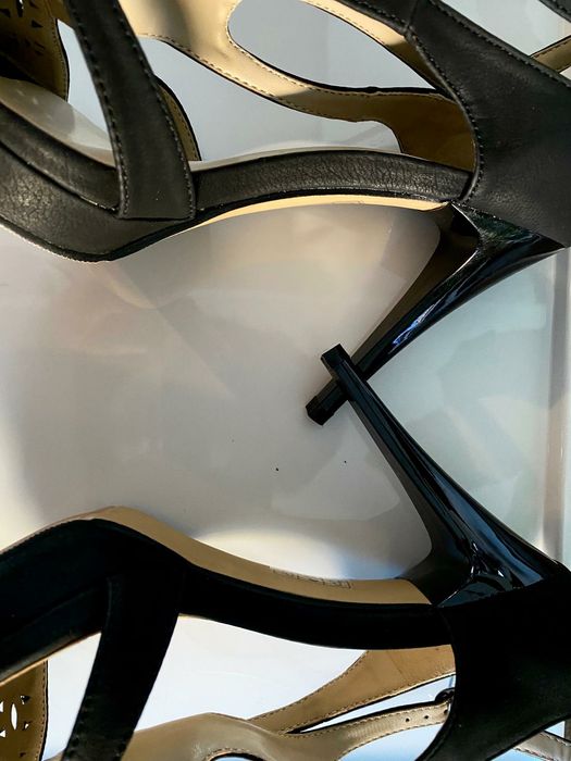 Pantofi piele Laura Biagiotti