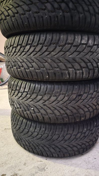 Зимни гуми 215 55 18. Nokian Tyres SUV 4