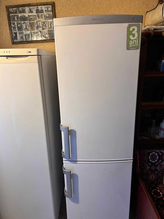 Vând frigider arctic