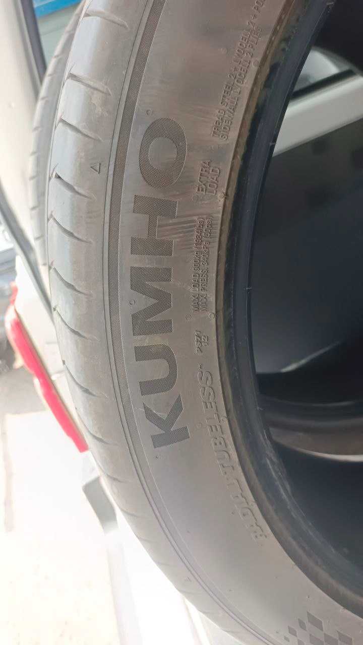 Шины баллоны Kumho Ecsta 245\45\21