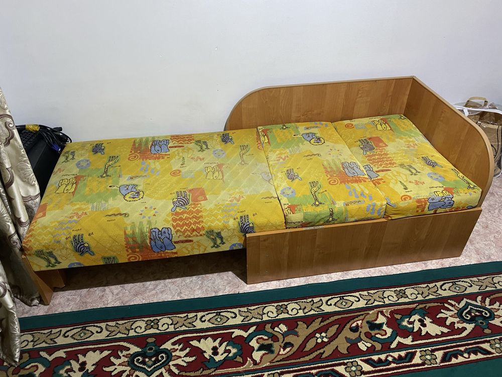 Раскладная кресло-кровать