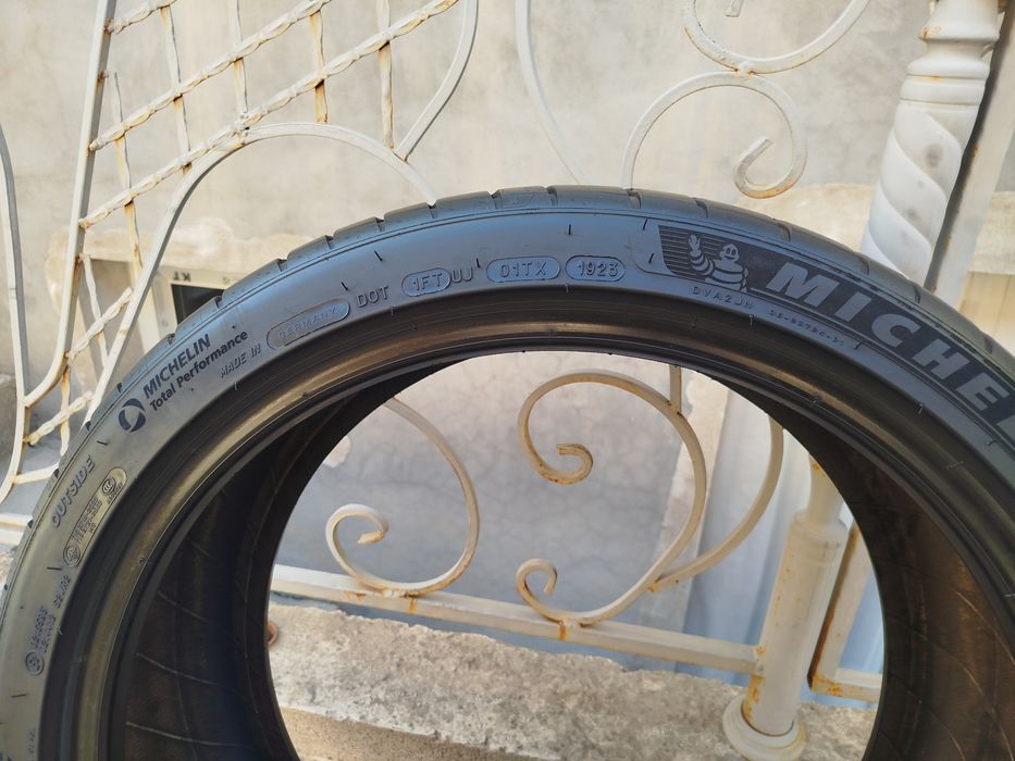 225 40 R19 Shina Michelin 1 dona