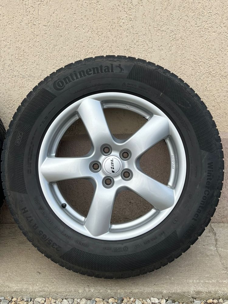 Vand cauciucuri Firestone Roadhawk 235/65/17 de vara dot 4921