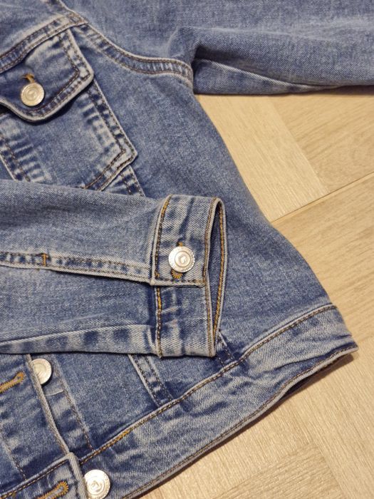 Geaca de blugi pentru fetite -Zara & Koton- marimea 122