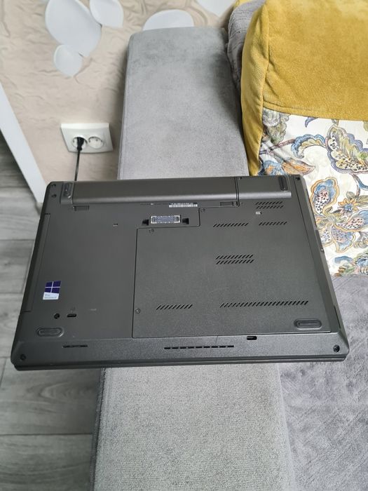 Laptop Lenovo L440 i5 4th gen 8gb ssd 120gb 14" led slim hd