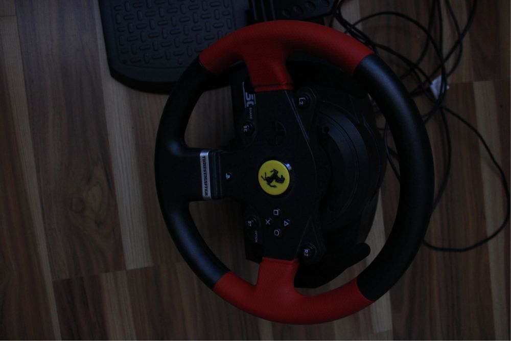 ThrustMaster T150 Ferrari Edition