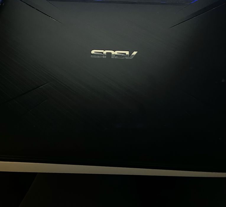 Laptop gaming ASUS