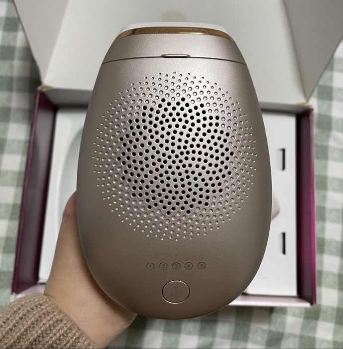 Epilator IPL Philips Lumea, model SC1998/00