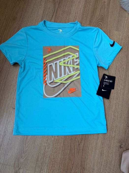 Комплект на Nike