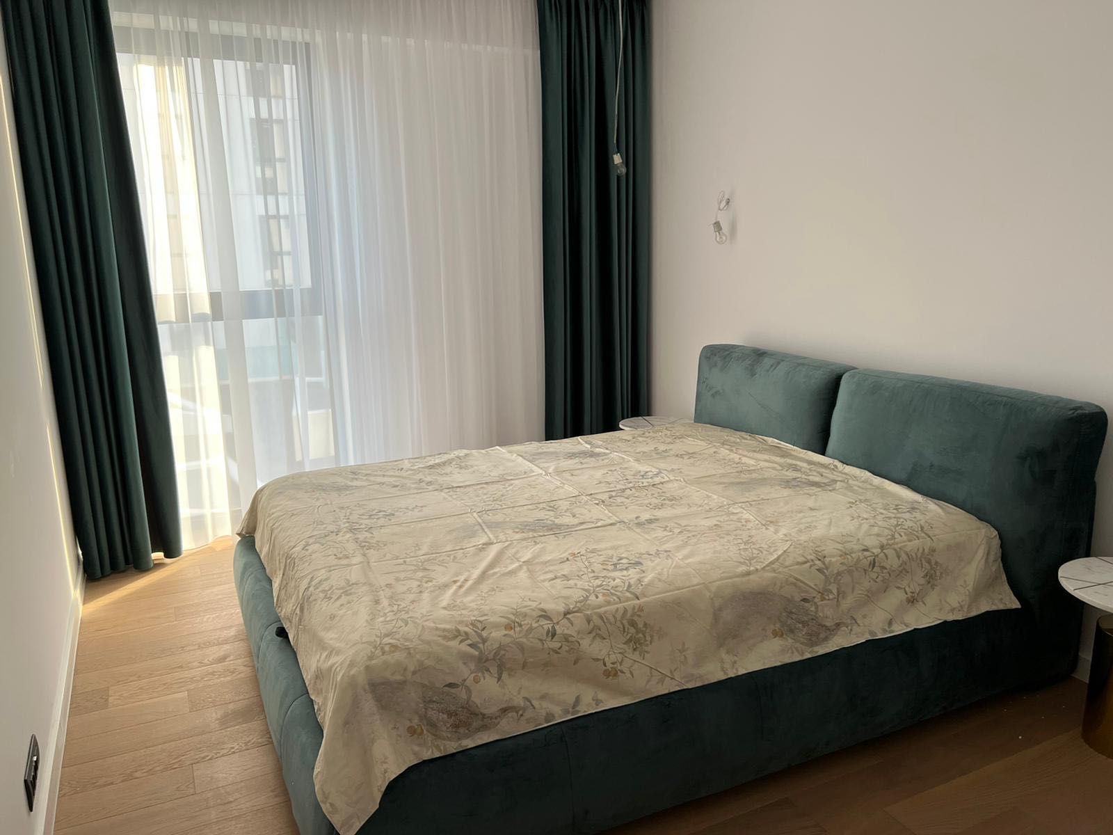 Apartament nou, Nicolae Caramfil