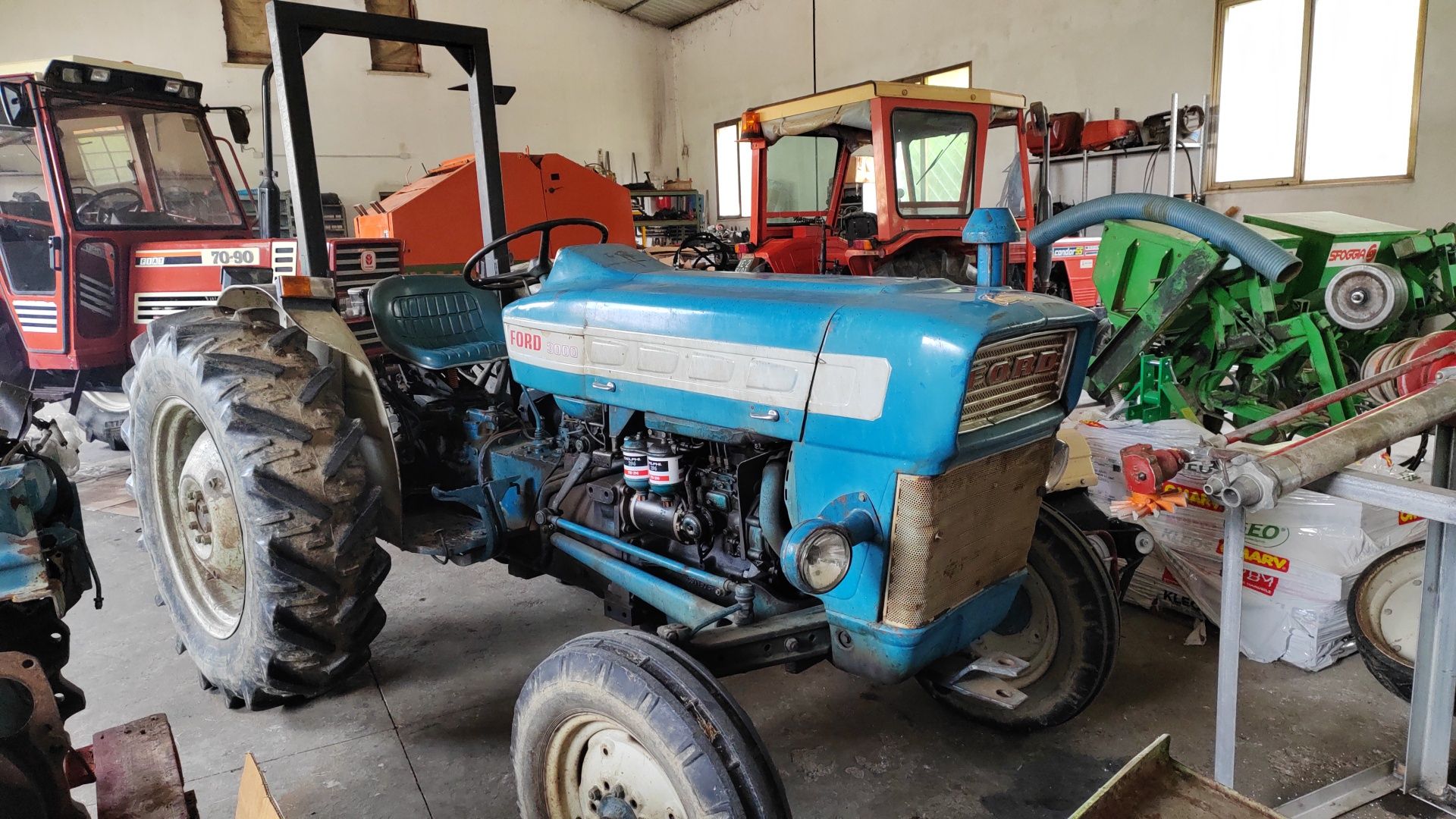 Tractor Agrifull-Fiat -80/90-Anvelope tractor /Freză de pământ