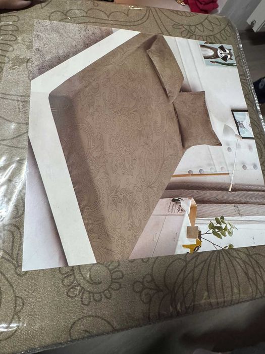 Huse de pat + 2 fete de perne - foarte calitative