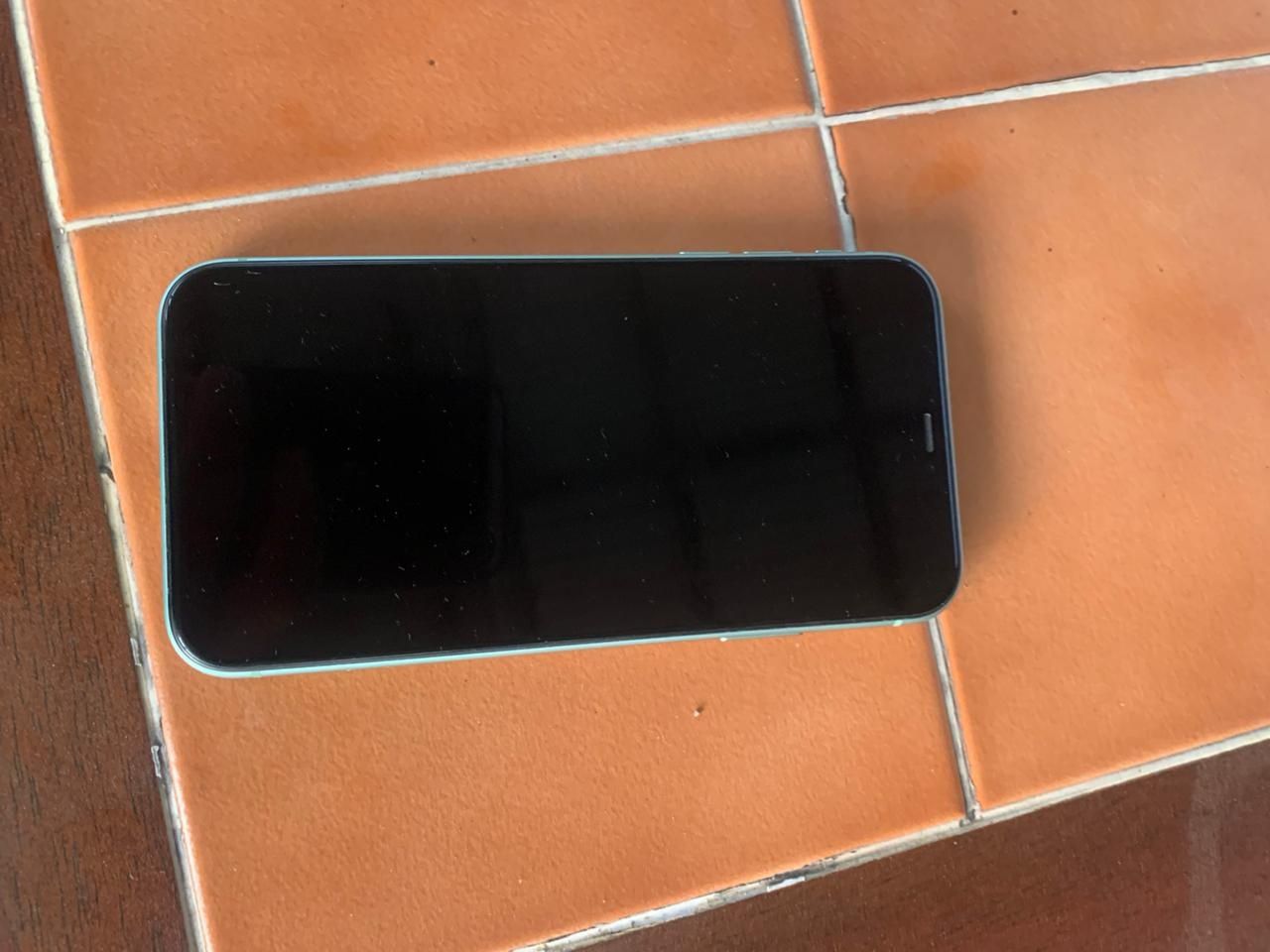 Срочна продается IPhone 11