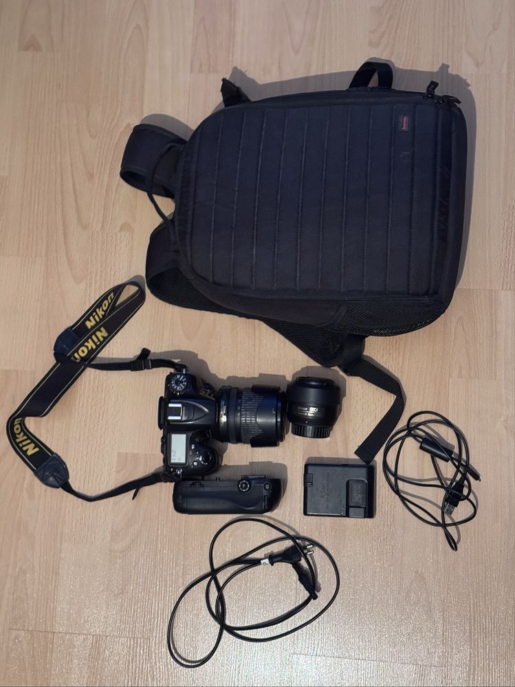 Nikon D7200 + Nikon 18-105mm + Nikon 35mm + Grip