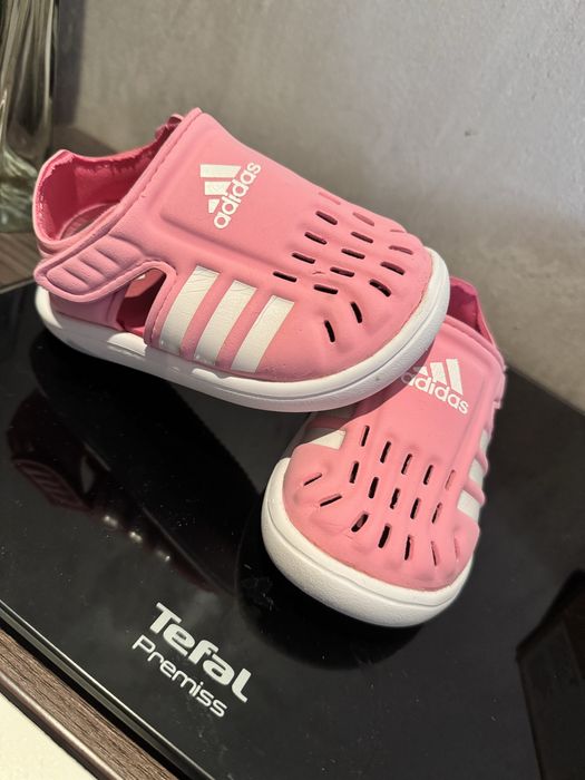 Бебешки обувки (сандали)