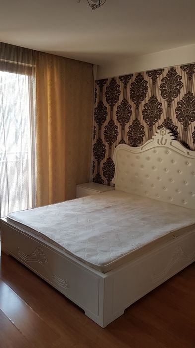 Ultracentral apartament 2 camere de închiriat