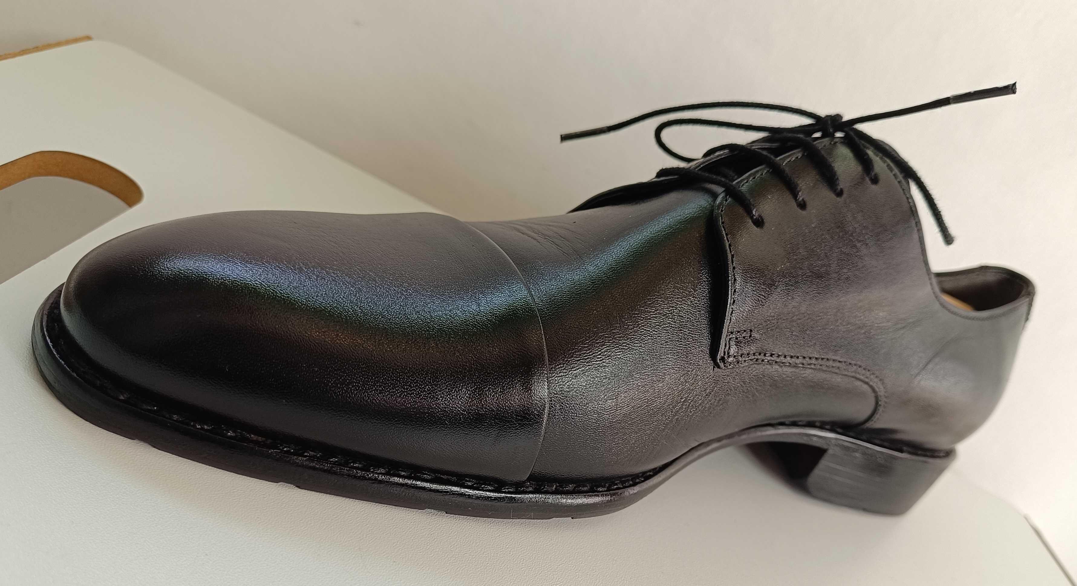 Pantofi derby 44 cap toe Esprit Special Edition NOI piele naturala