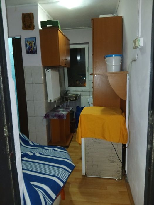 Dau în chirie Garsoniera