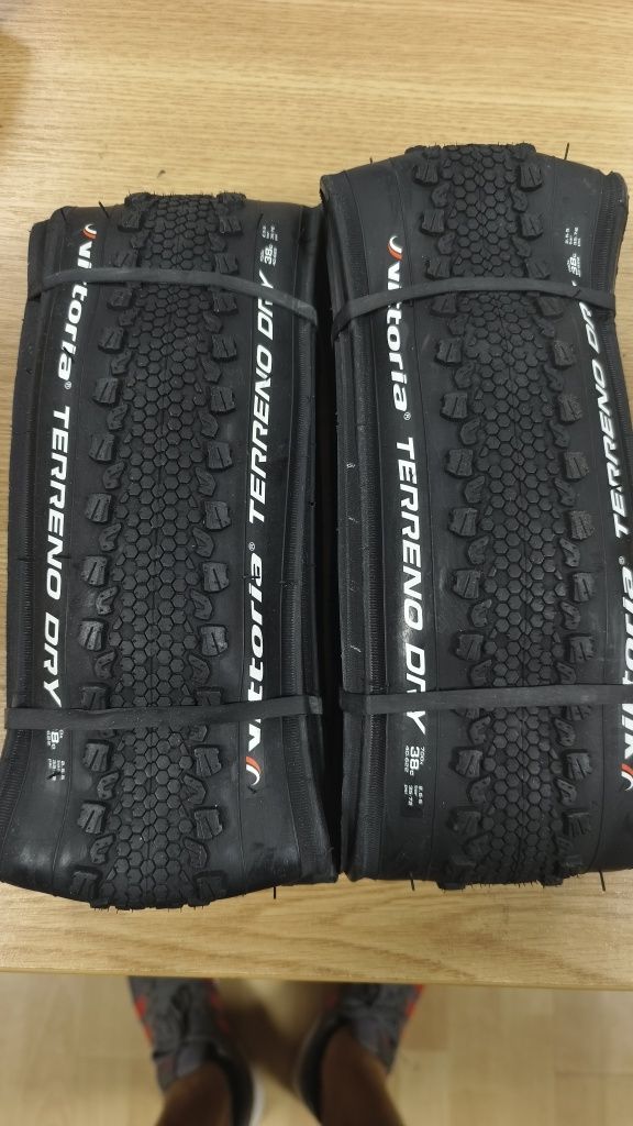 Гравел гуми VITTORIA Terreno Dry 700x38c Rigid Tire