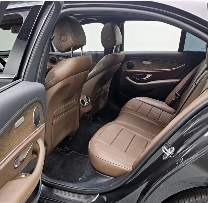 Mercades Benz  E-Class E250 Exclusive
